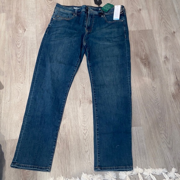 Liverpool Other - NWT Liverpool Relaxed Straight Jeans
